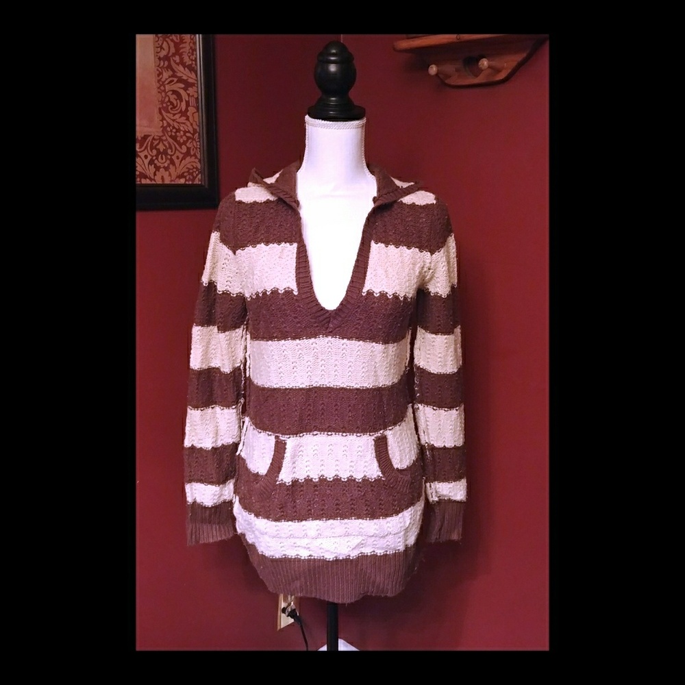 Op striped hooded sweater